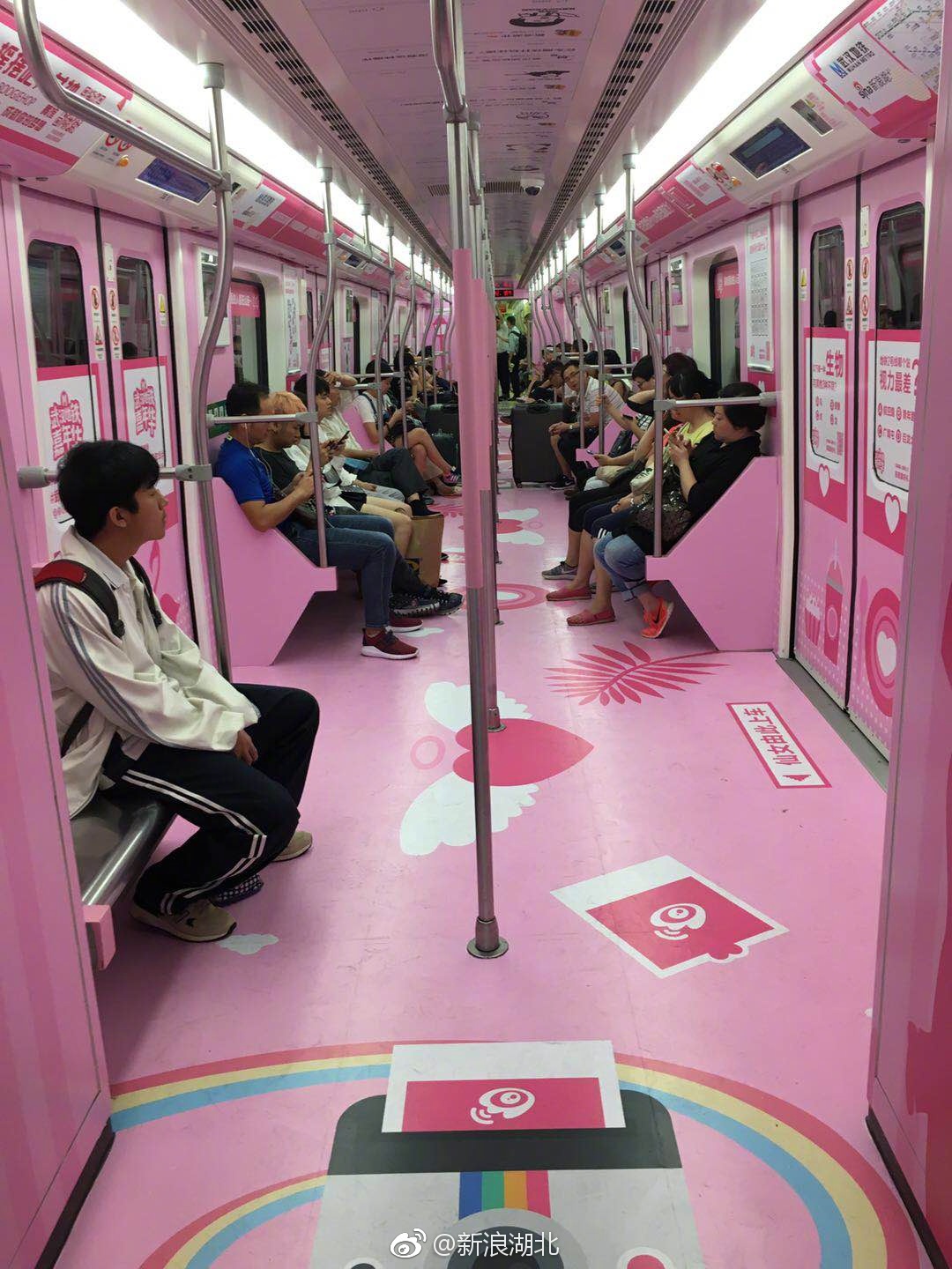 武汉高智商地铁正式发车!位于2号线 车厢内遍布烧脑神