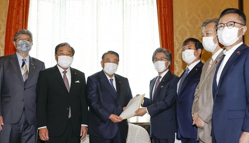日本议会在野党领袖们