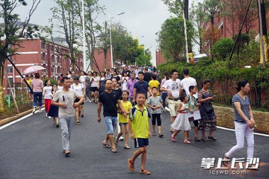 教育部回应耒阳学生“分流”事件