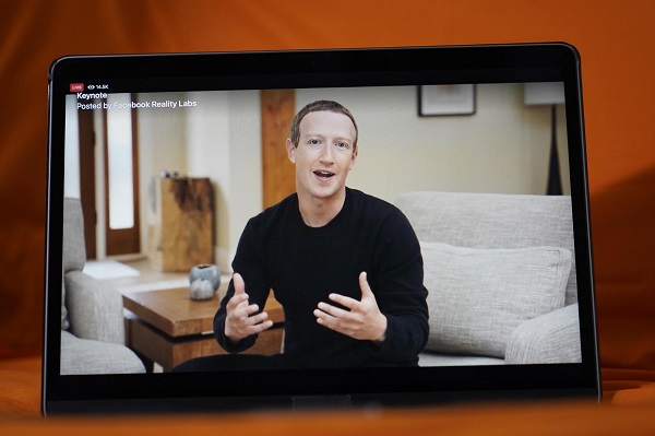Facebook 首席执行官马克·扎克伯格 (Mark Zuckerberg) 在一次虚拟活动中发表了主题演讲